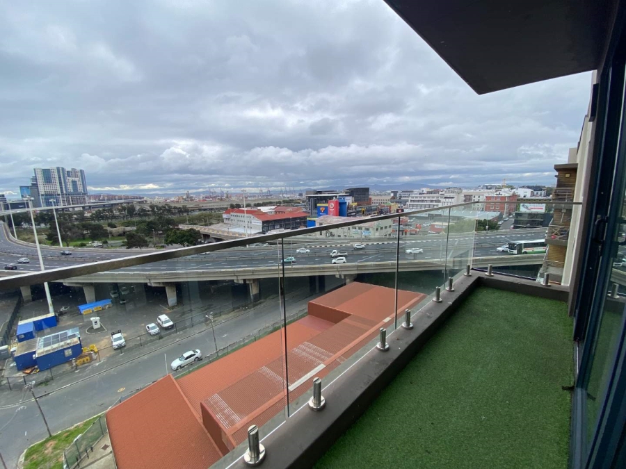2 Bedroom Property for Sale in Zonnebloem Western Cape